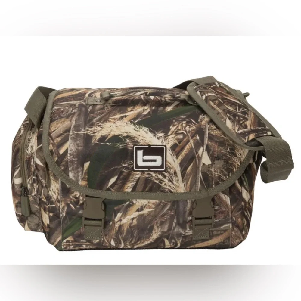 Air Blind Bag | Hunter’s Choice Bag with Strap and multiple compartments.